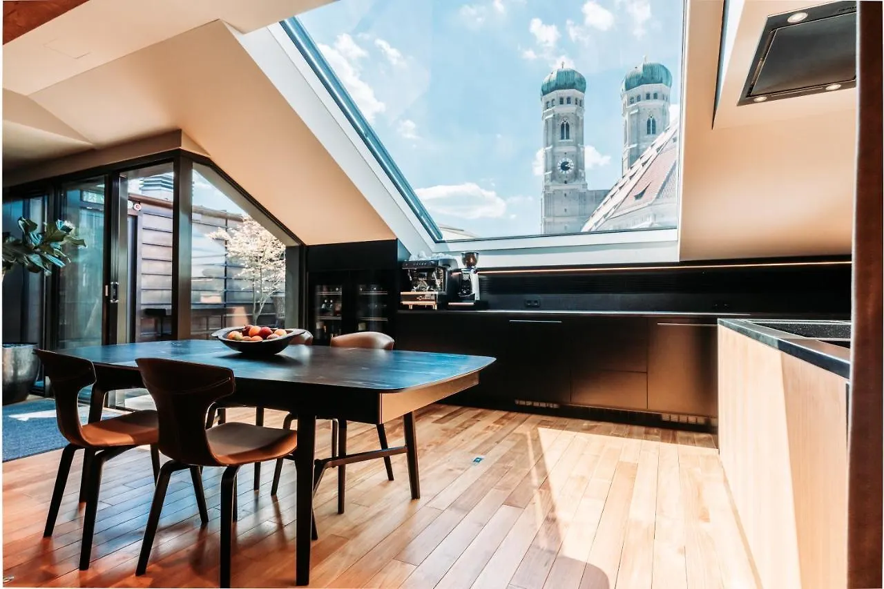 Do & Co Hotel Muenchen 5*, מינכן