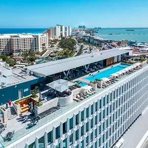 מלון Canopy By Hilton La Isla ****